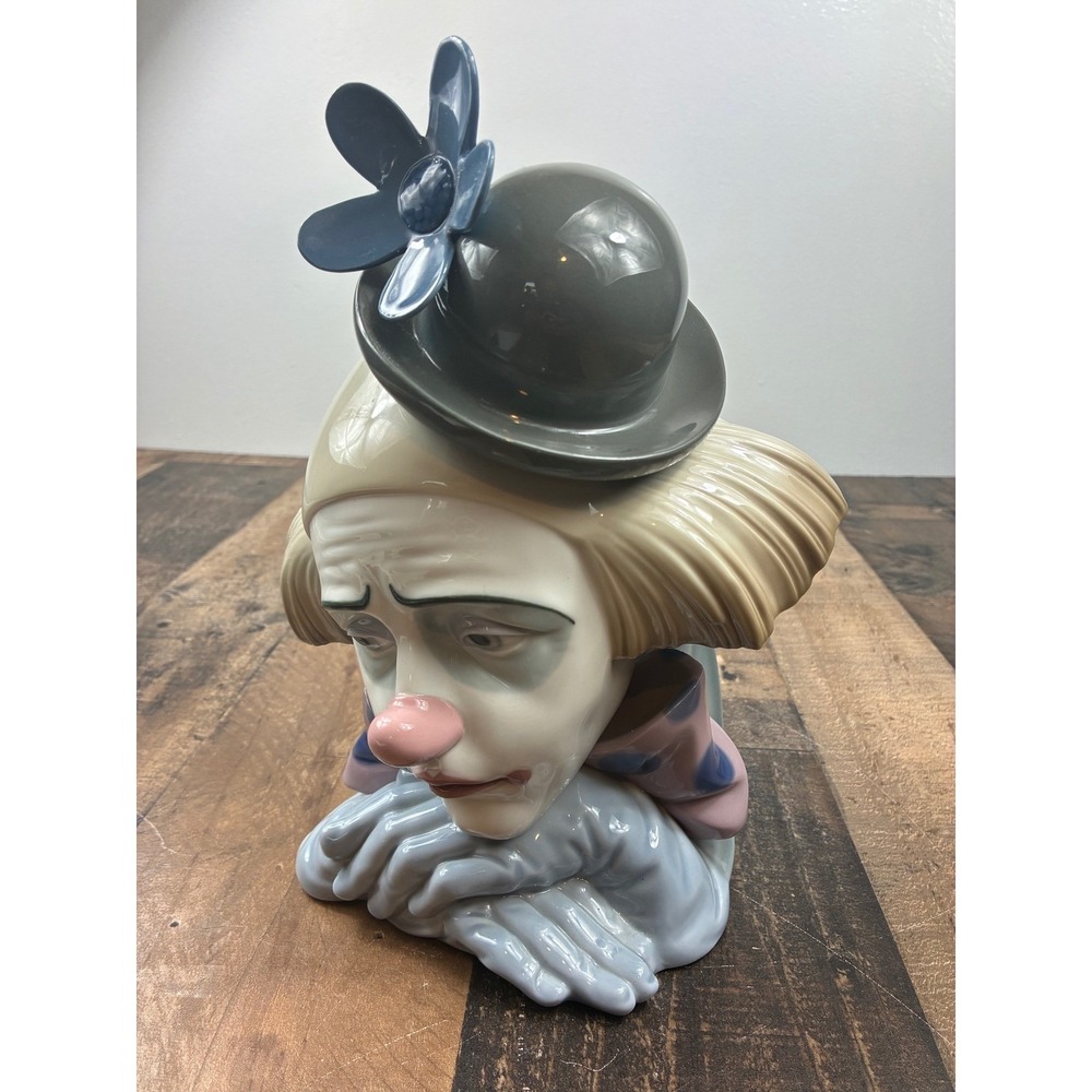 Lladro Sad Clown Head Bust 5130 Jose Puche Porcelain Figurine Blue Flower Spain